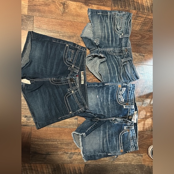 Jean shorts - Picture 1 of 3